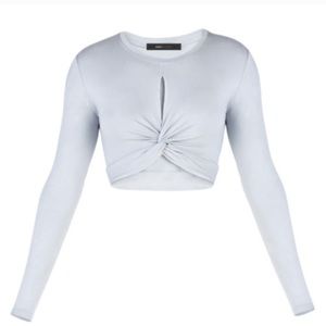 BCBGMaxAzria Tops - Bcbg Maxazria Taelor twisted crop top. BCBGMaxAzria Tops - Bcbg Maxazria Taelor twisted crop top.